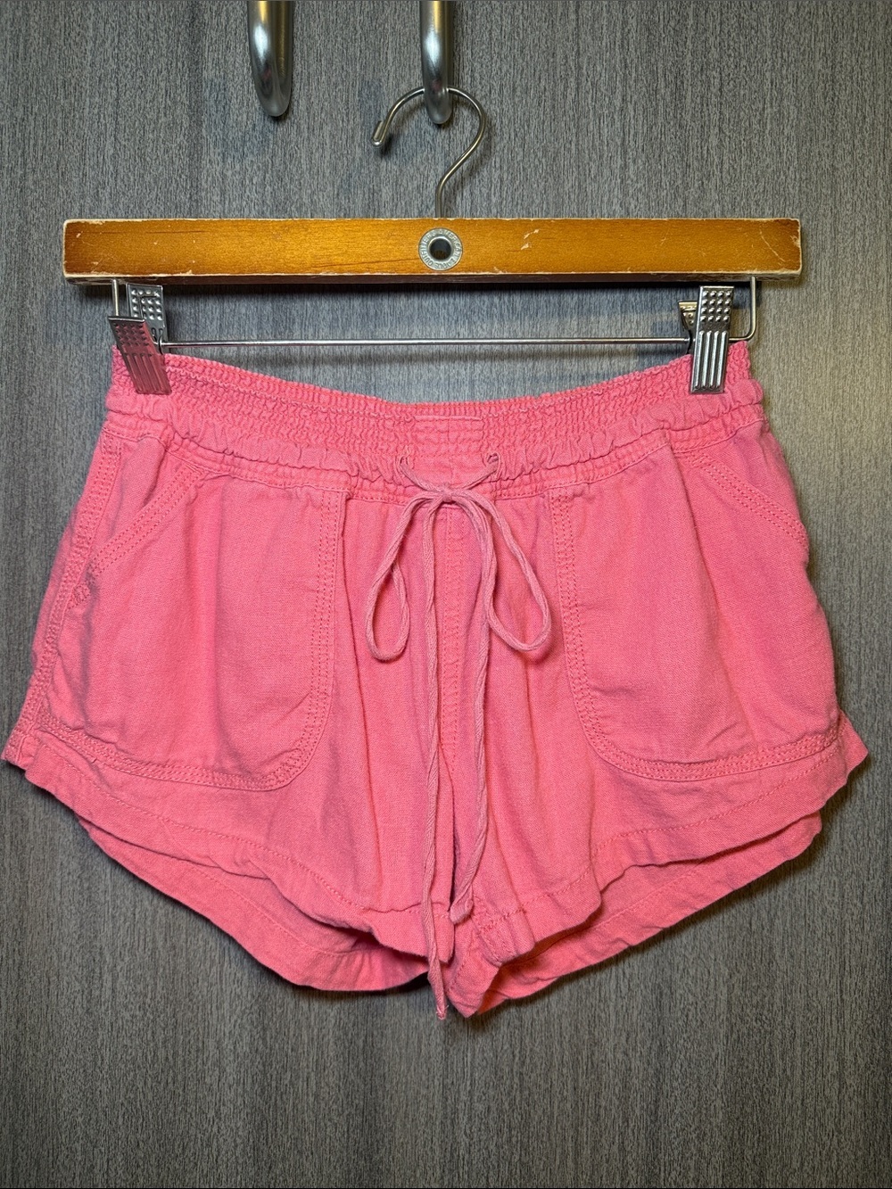 Altar'd State Women's Linen Coral Shorts Size Small EUC